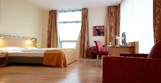 Business Zimmer / Author: Airporthotel Berlin - Adlershof / Copyright holder: &copy; Airporthotel Berlin - Adlershof