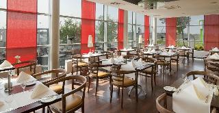 Sky Restaurant / Urheber: Holiday Inn Berlin Airport – Conference Centre / Rechteinhaber: &copy; Holiday Inn Berlin Airport – Conference Centre