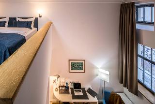 Comfort Doppelzimmer - Maisonette mit Deckenhöhe ca. 1,70m / Urheber: Martin Kunz / Rechteinhaber: &copy; Hotel Oderberger