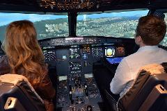 Erlebnisflug Im A320 Cockpit Exklusiv Fur 1 Person Bremen Erlebnisangebote
