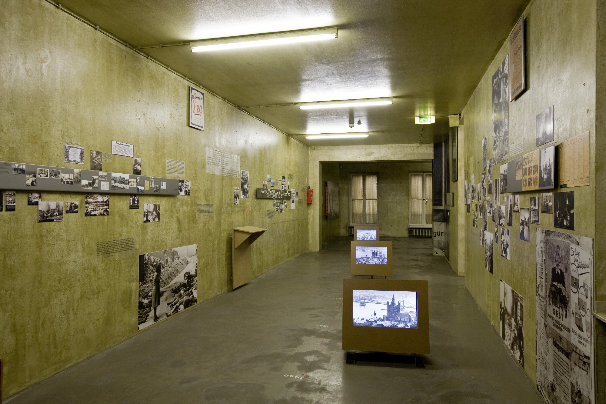 Guided tour through NS-Documentation Center of the City of Cologne