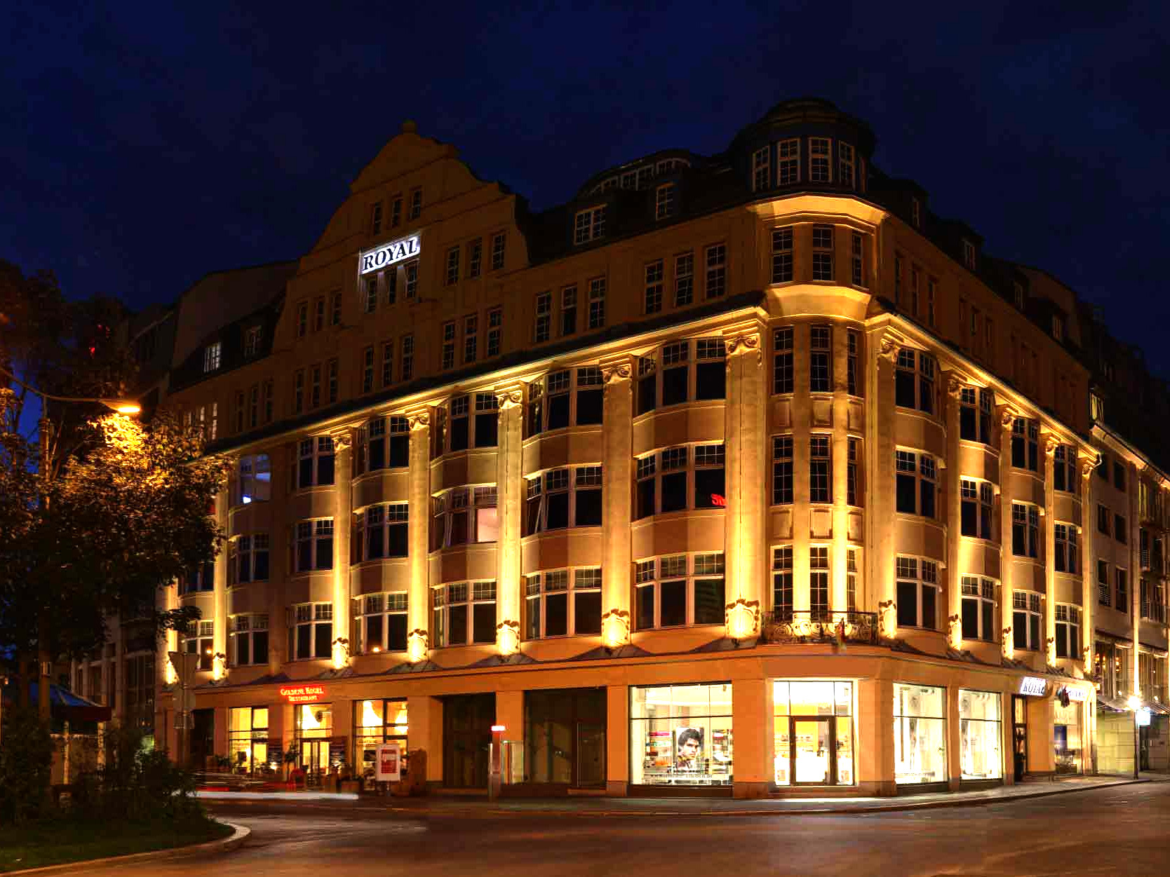 Hotel Royal International (Leipzig). Doppelzimmer Ferienhaus in Leipzig