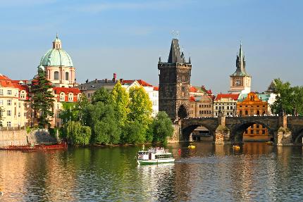 Day trip to Prague incl. city tour - child (0-12 years) - departure Dresden main station