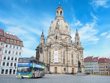 Kuppelaufstieg in der Frauenkirche & Große Stadtrundfahrt - Tagesticket Hop on Hop off mit 22 Haltestellen
