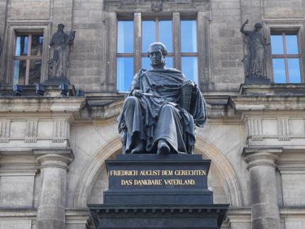 See My Dresden: Small Group Walking Tour of Dresden City Centre - youth 14-17 years
