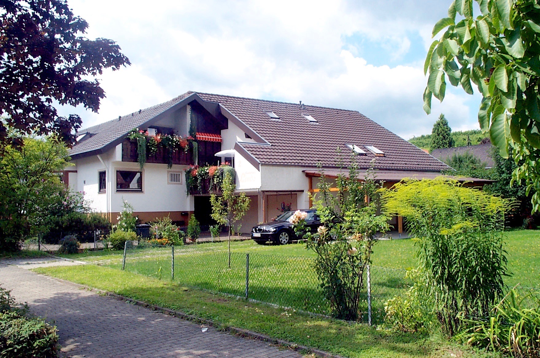 Gästehaus Linde, (Endingen am Kaiserstuhl). F Ferienwohnung in Deutschland