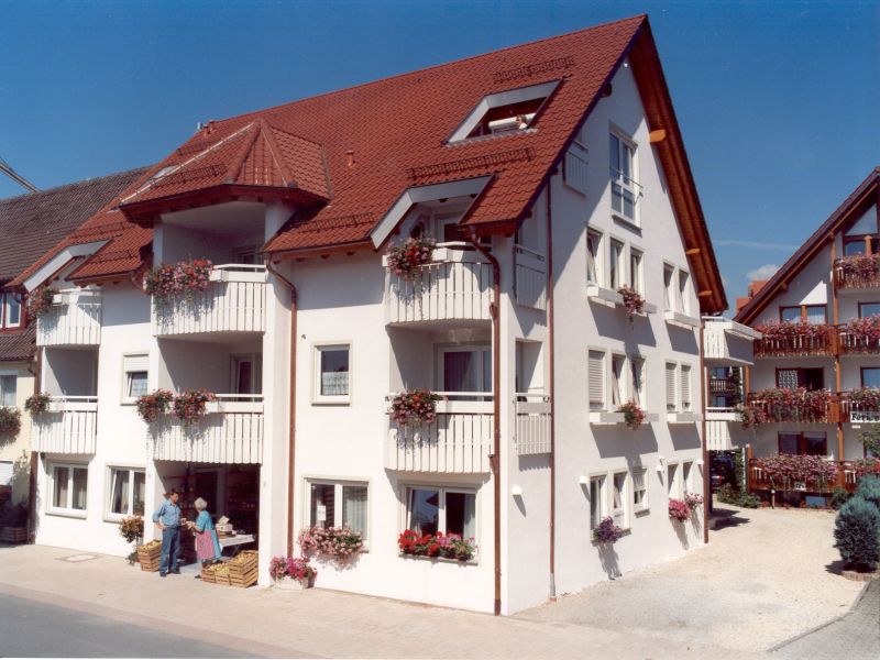 Sommerhof Rauber, (Immenstaad am Bodensee). Ferien Ferienwohnung am Bodensee