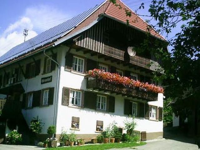 Grundhof, (Elzach). Doppelzimmer Gänseblü Ferienwohnung 