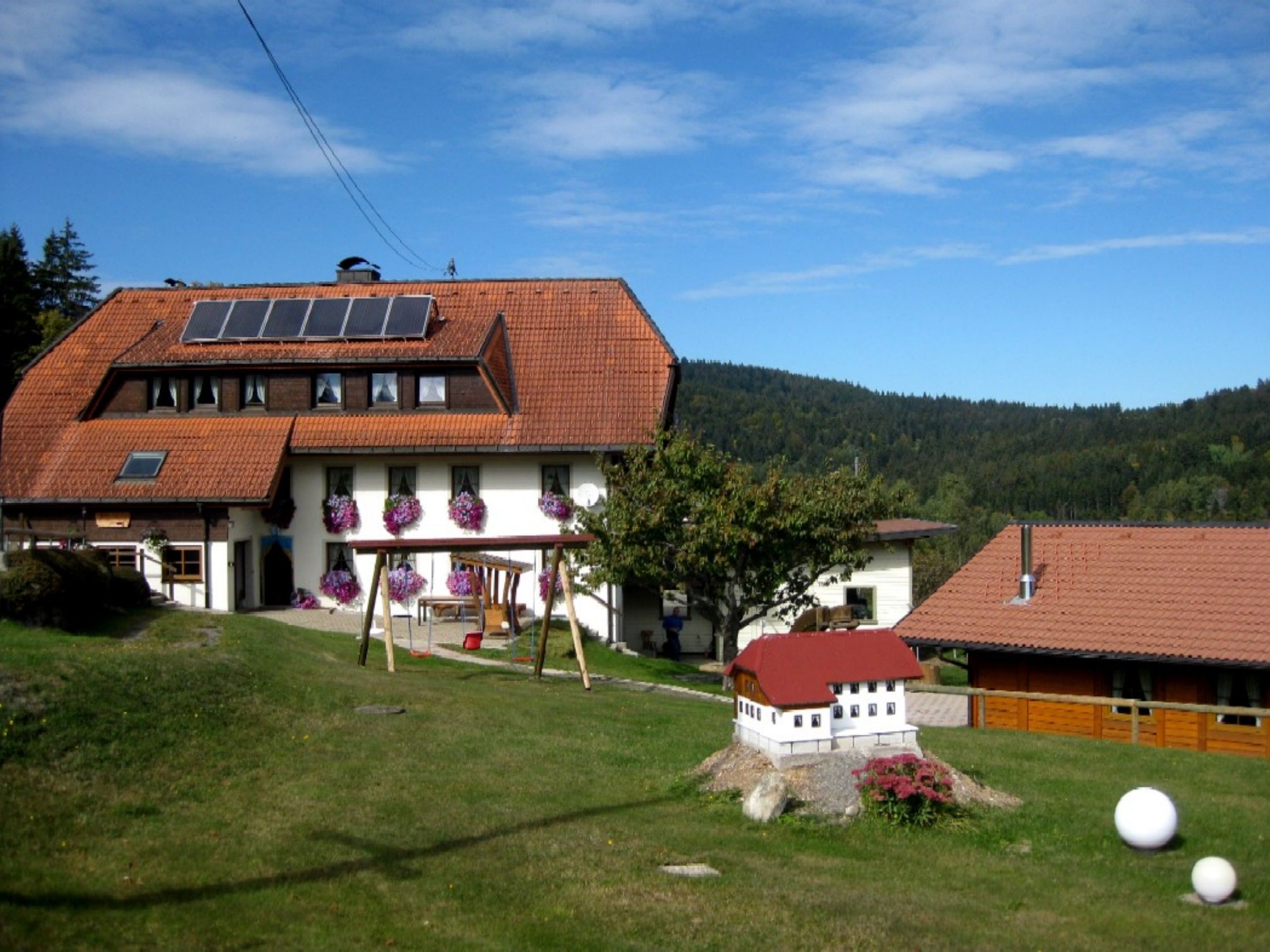 Haus am Kreuzbühl, (Dachsberg). Ferienwohnung Ferienwohnung  Dachsberg