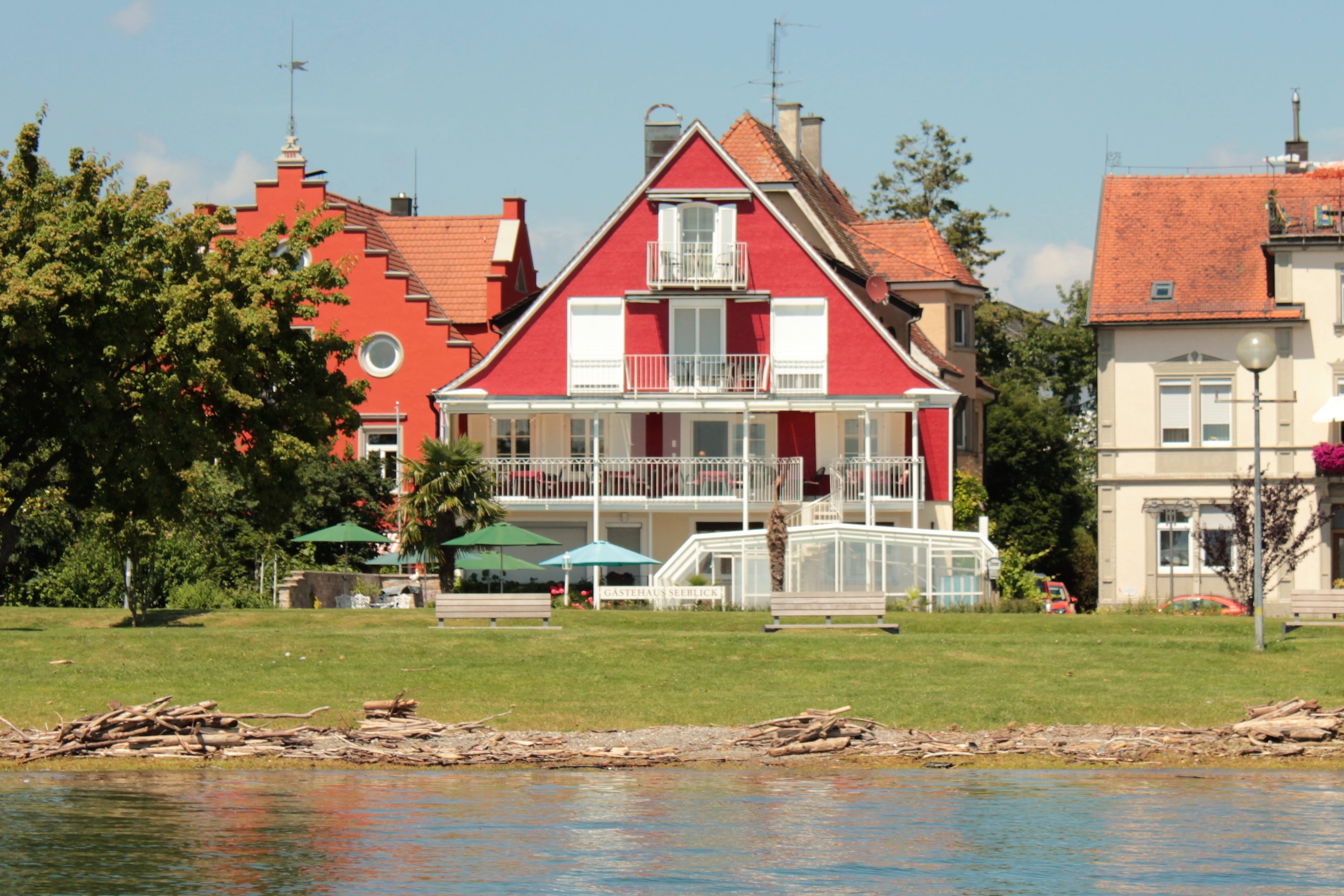 Gästehaus Seeblick, (Langenargen). Ferienwohn Ferienwohnung  Langenargen