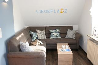 Wohnzimmer / Ecksofa