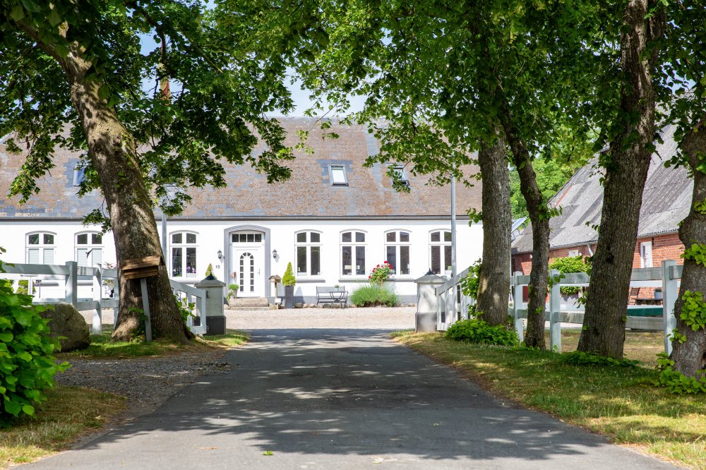 Ferienhof Schmeling (Ahneby). Gartenwohnung 1 Ferienwohnung in Schleswig Holstein