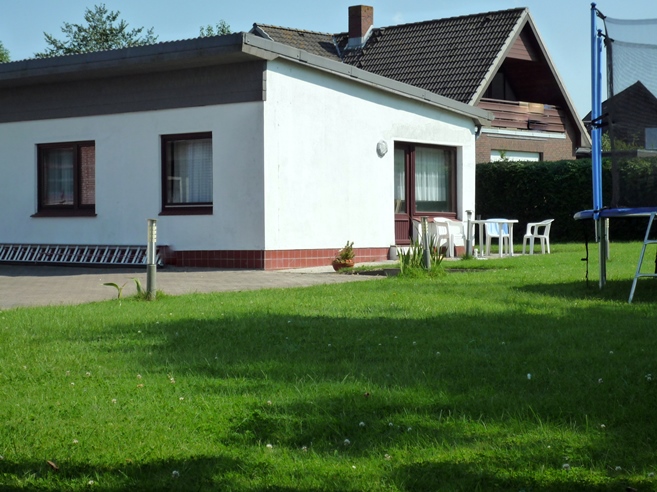 Ferienhaus Lahrsen (Wesselburen).  Ferienhaus in Schleswig Holstein