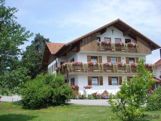 Landhaus Almer (Zwiesel). Hennekobel/Falkenstein Ferienwohnung im Bayerischer Wald