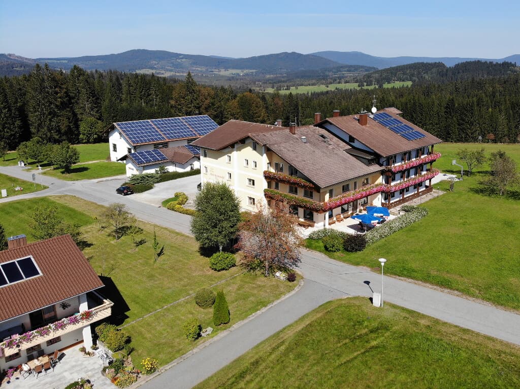 Hotel Märchenwald *** (Haidmühle). DB Fe Ferienwohnung im Bayerischer Wald