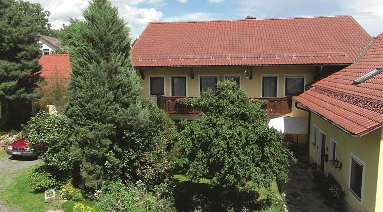 Schönberger-Hof (Wernberg-Köblitz). FW 1 Ferienwohnung in Europa