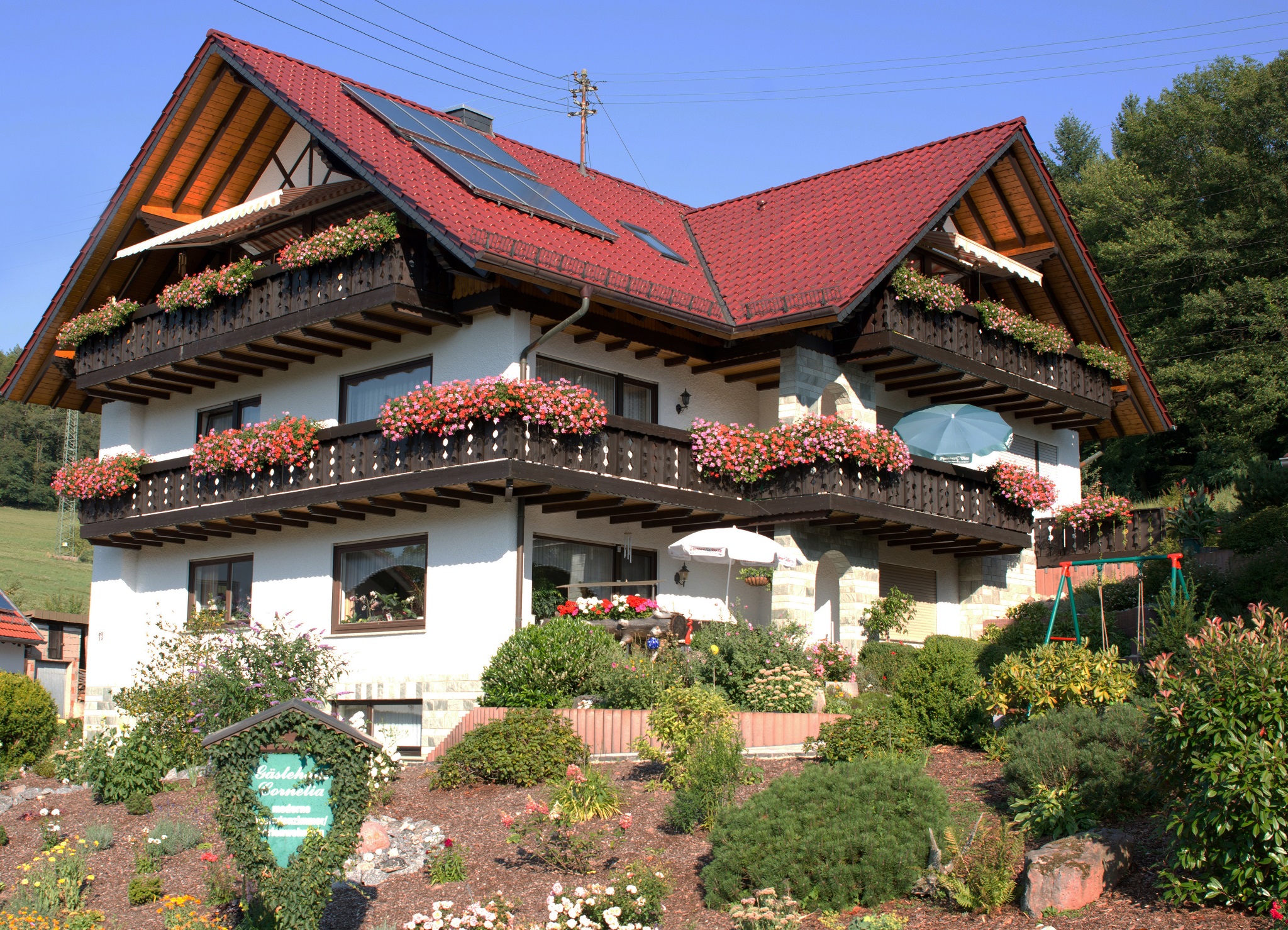 Pension Gästehaus Cornelia (Eschau). Komforta Ferienwohnung in Europa