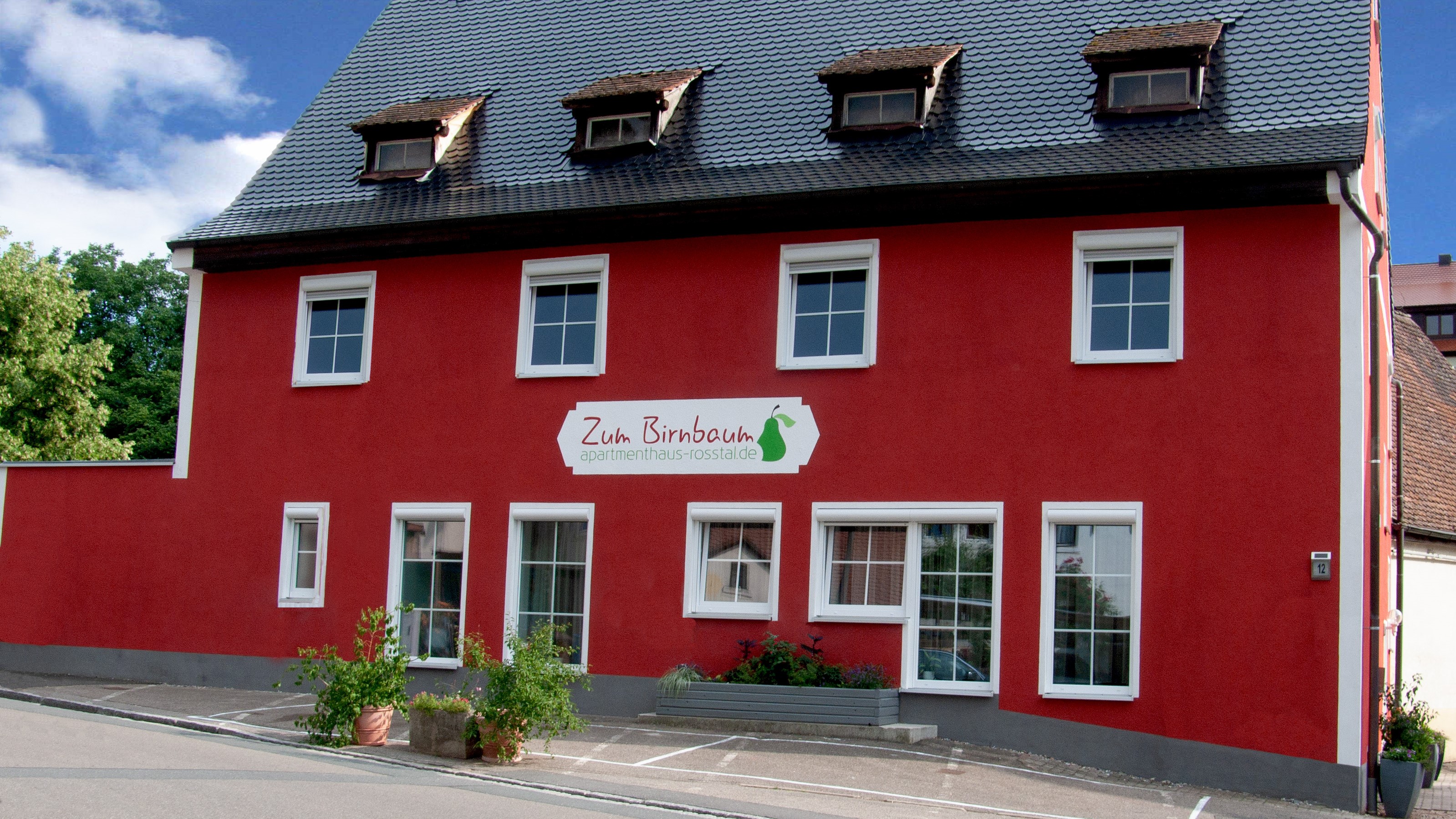 Apartmenthaus "Zum Birnbaum" (Roßt Ferienwohnung  Steigerwald