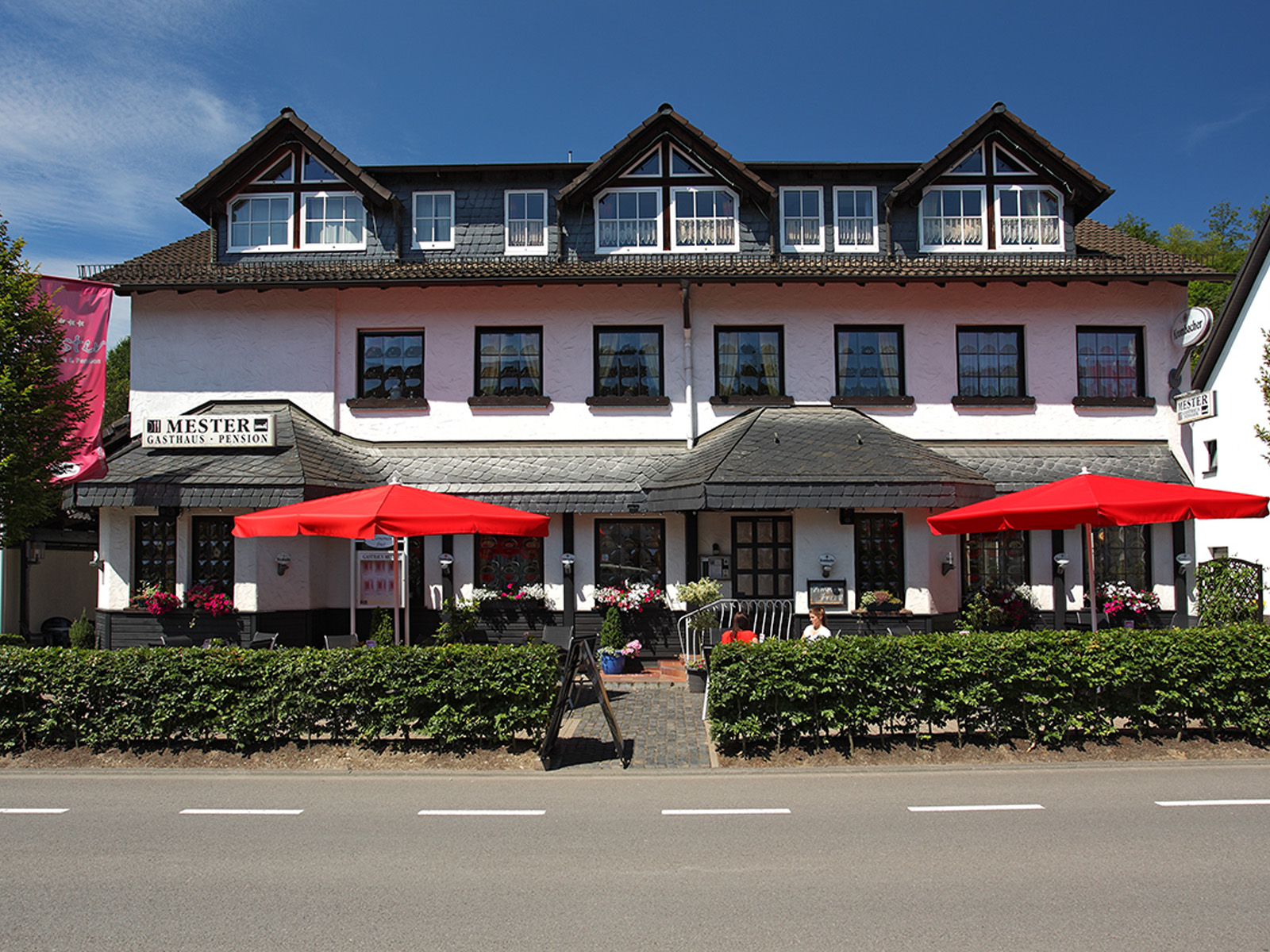 Gasthaus Mester, (Lennestadt). Ferienwohnung Anja, Ferienwohnung 