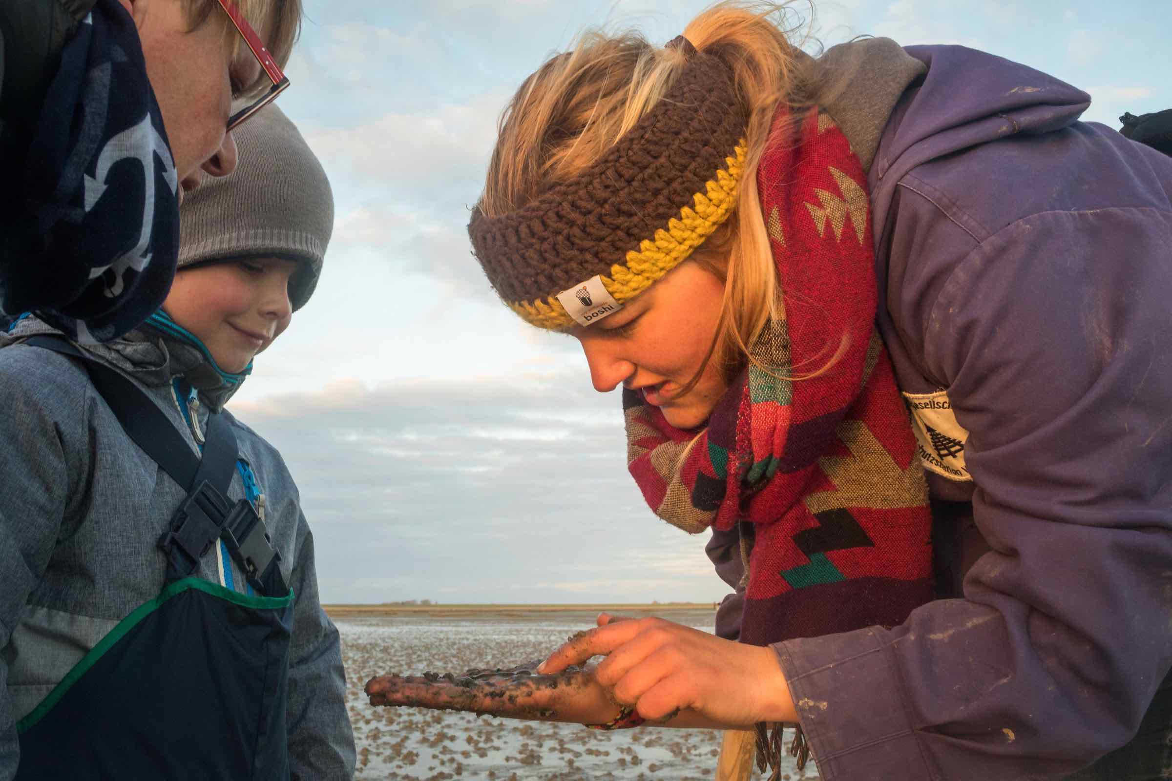 Ein Watterlebnis für Familien mit Kindern (ab 3 Jahren). Findet mit uns zwischen Wattwurmhaufen und Krabben den Schatz im Weltnaturerbe Wattenmeer!