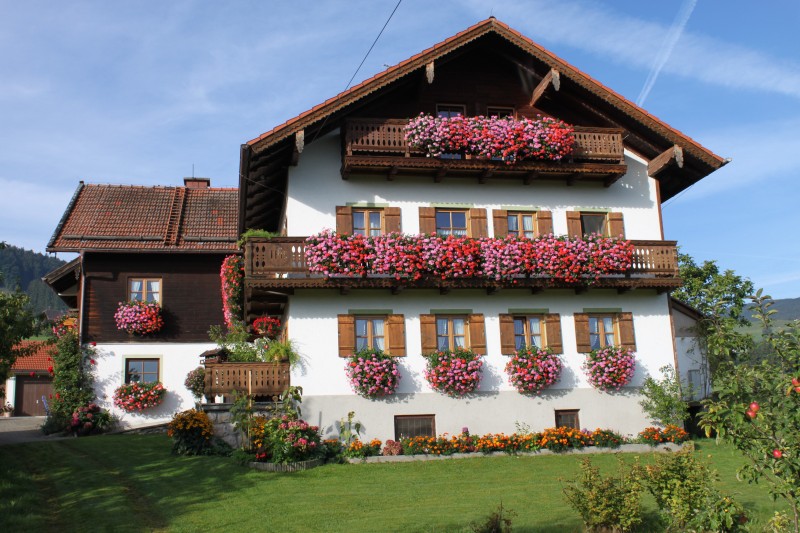 Landhaus Kamml (DE Anger). Ferienwohnung Edelwei&s Ferienwohnung in den Alpen