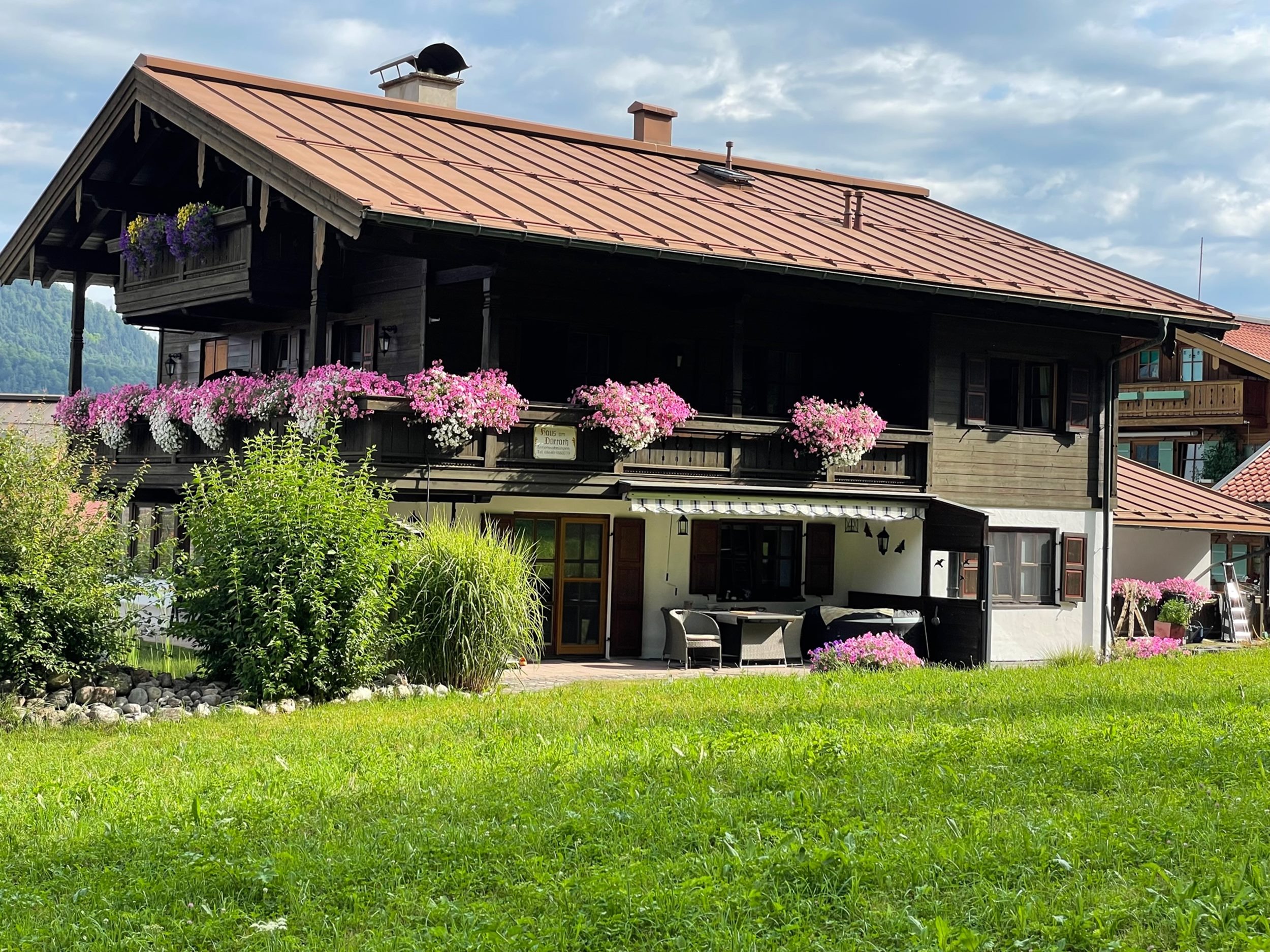 Haus am Dürrach (DE Reit im Winkl). Dachgesch Ferienwohnung in den Alpen