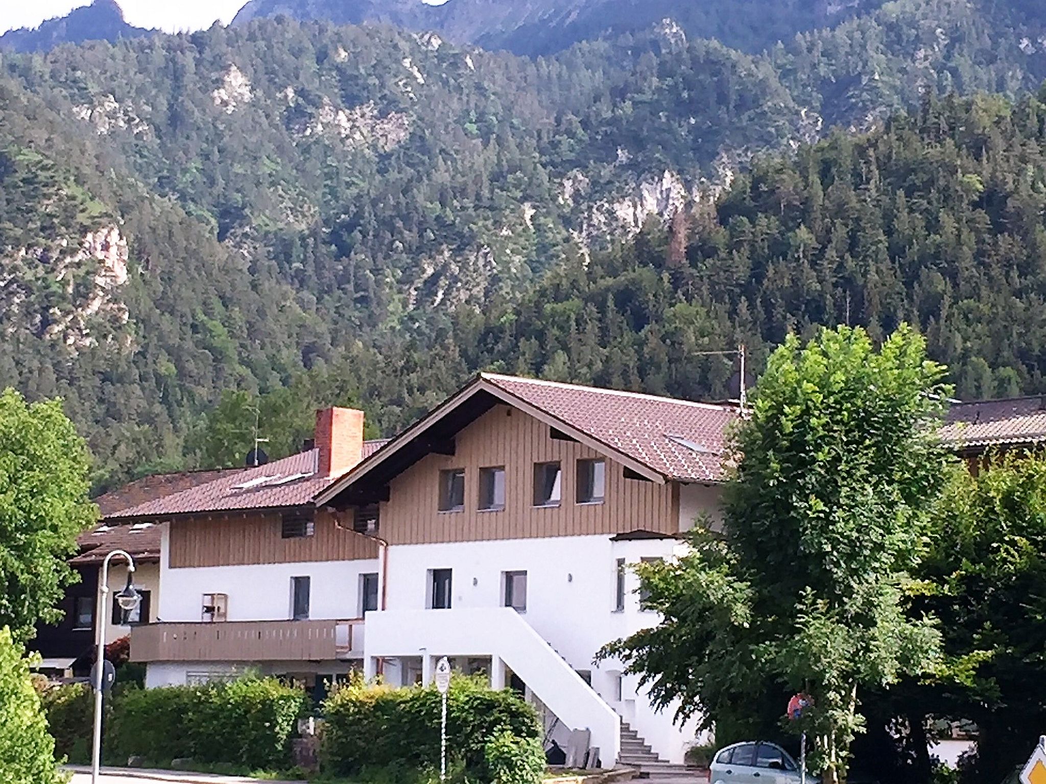 Haus Amberger (DE Bayerisch Gmain). Appartement St Ferienwohnung  Berchtesgadener Land