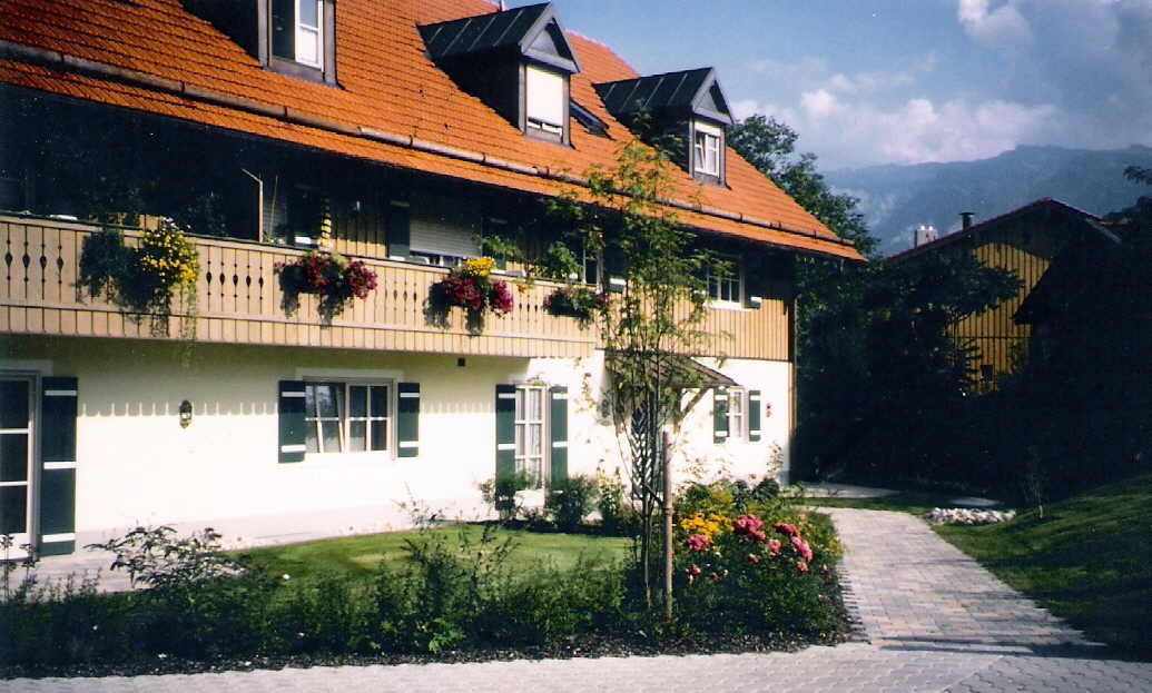 Haus Lohmayrhof (DE Piding). Ferienwohnung 66 qm,  Ferienwohnung  Piding