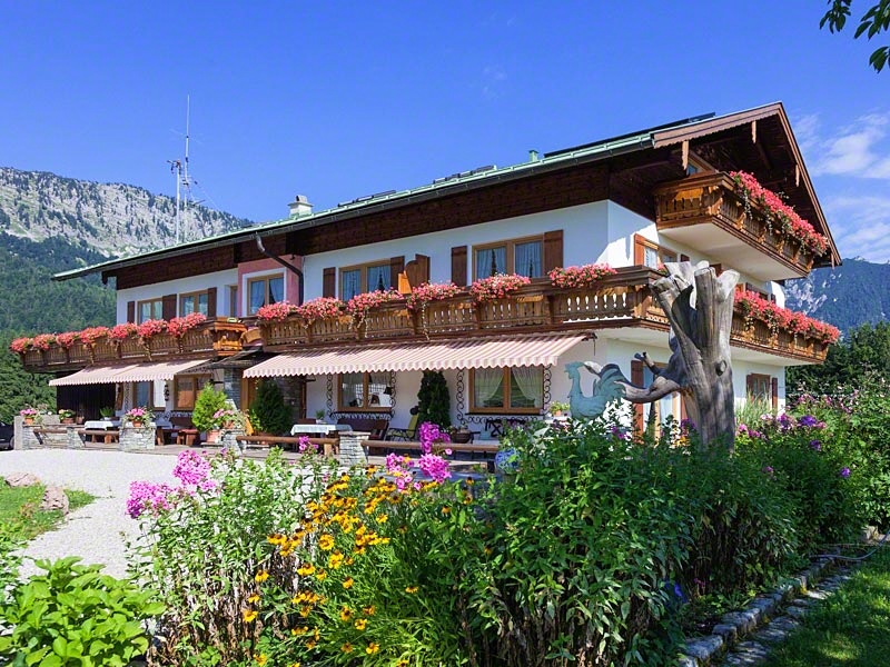 Gästehaus Marchler (DE Bischofswiesen). Fewo  Ferienwohnung in den Alpen