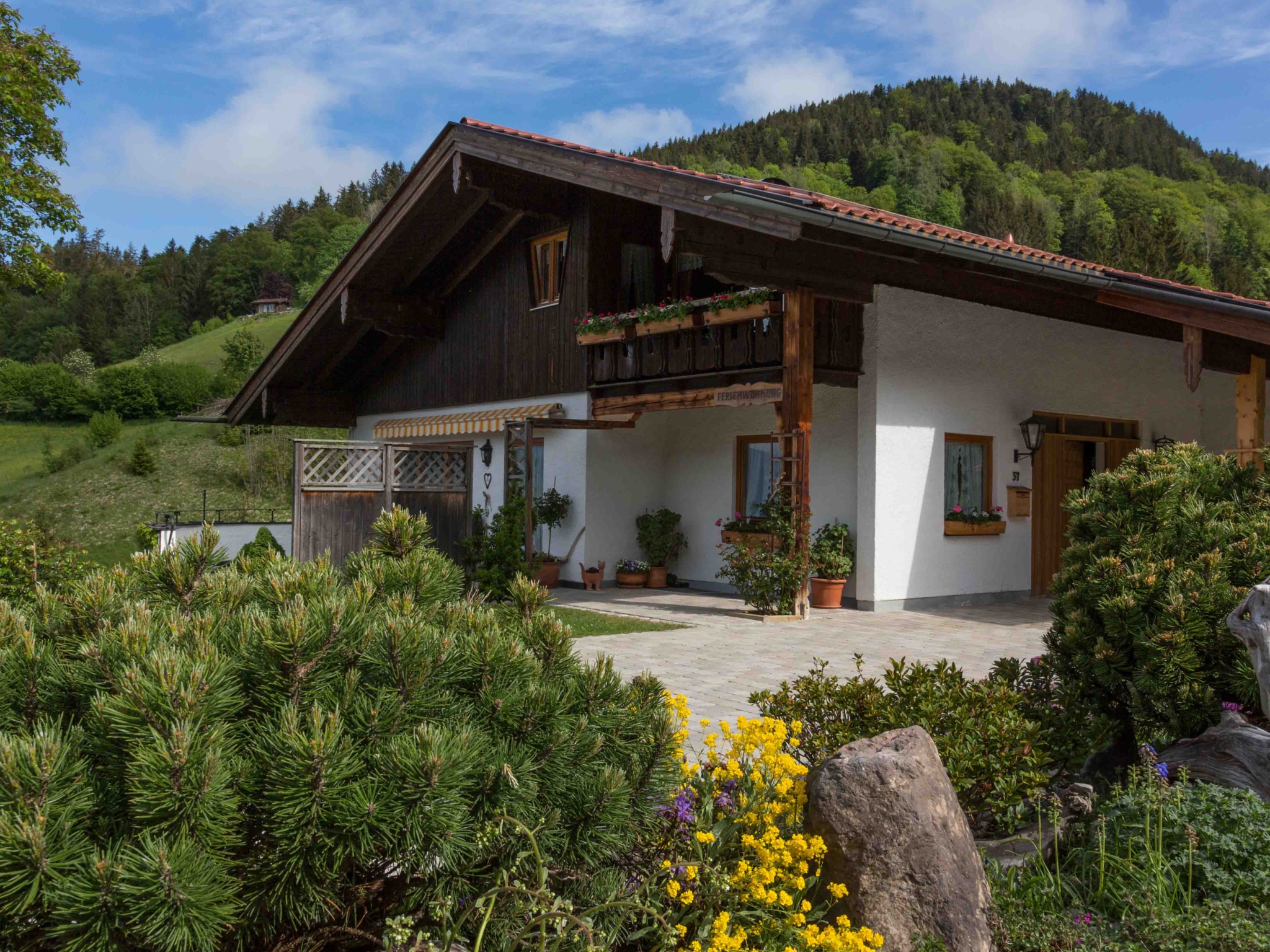 Haus Christl (DE Berchtesgaden). Ferienwohnung f&u Ferienwohnung in den Alpen