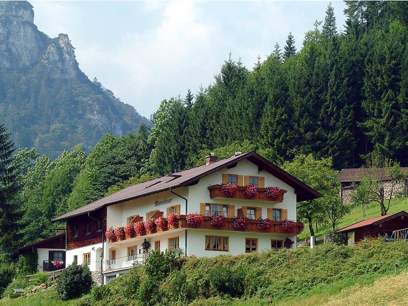 Landhaus Mesnerbauer (DE Bad Reichenhall). Ferienw Ferienwohnung  Berchtesgadener Land