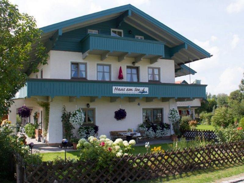 Ferienwohnungen Haus am See Bernau am Chiemsee