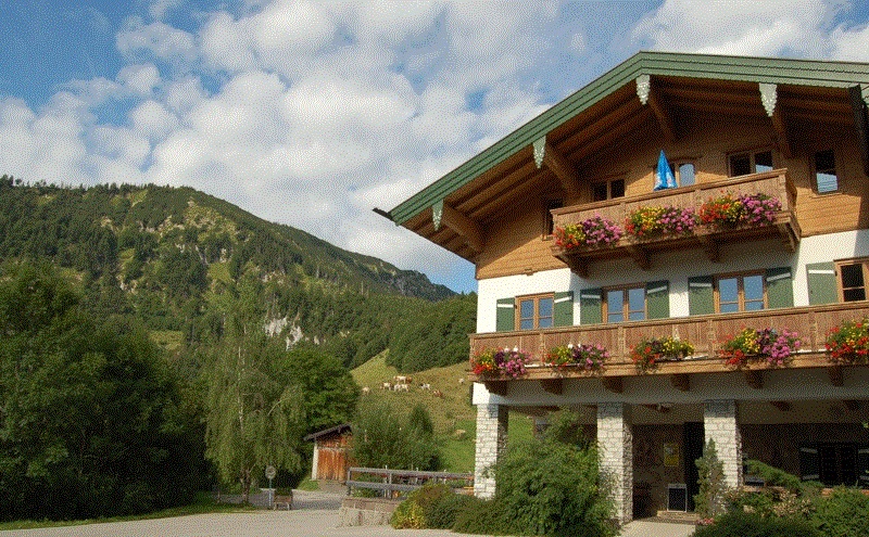 Berggasthaus Steinberg-Alm (DE Ruhpolding). Ferien Ferienwohnung in den Alpen