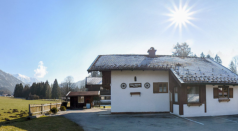 Haus Huberin (DE Ruhpolding). Ferienwohnung 63qm,  Ferienwohnung  Chiemgauer Alpen