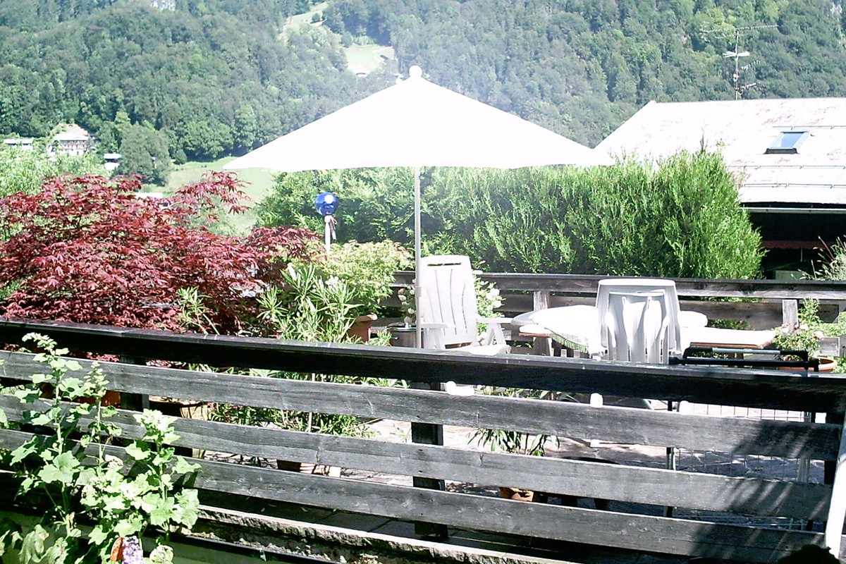 Haus Fichteneck (DE Berchtesgaden). Ferienwohnung  Ferienwohnung  Berchtesgadener Land