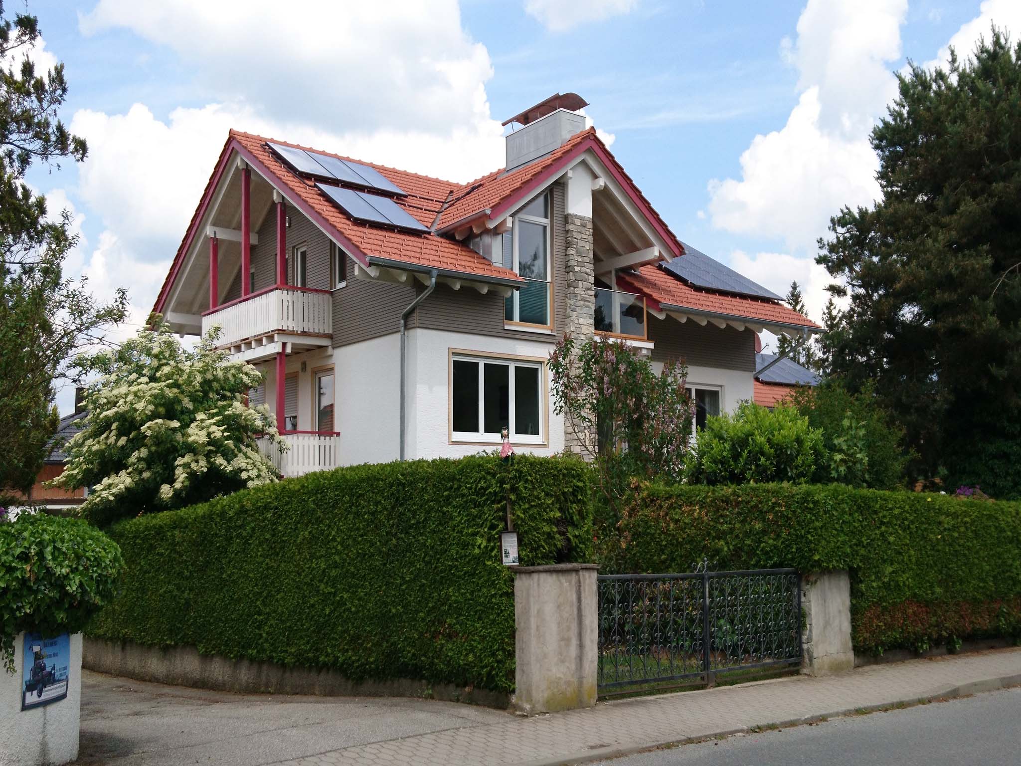 Haus Carina (DE Bad Endorf). Ferienwohnung Nr. 1,  Ferienwohnung  Oberbayern