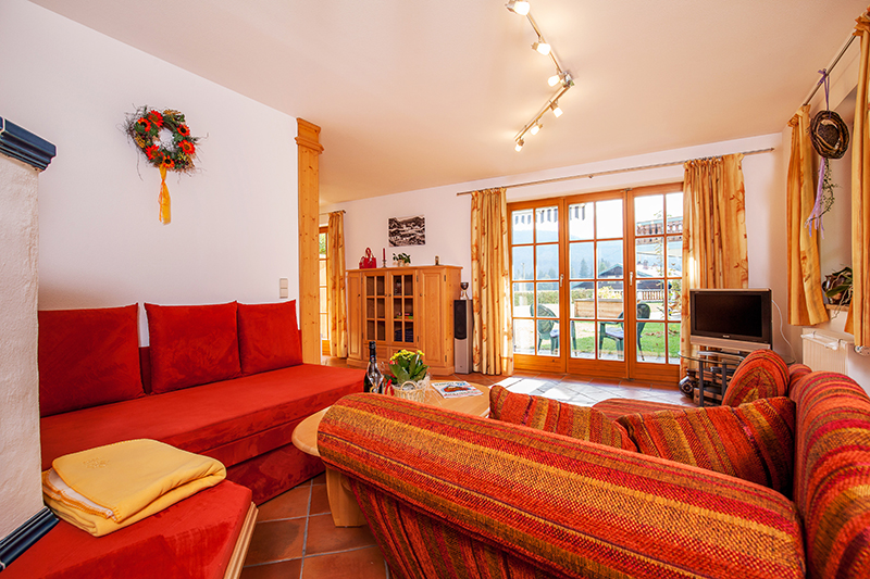 Evi's Wohnung (DE Reit im Winkl). Drei-Raum-F Ferienwohnung in den Alpen