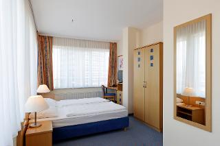 Schlafzimmer der Business-Suite / Urheber: Hotel Plaza Hannover / Rechteinhaber: &copy; Hotel Plaza Hannover