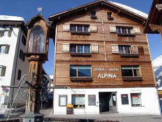 Familienhotel Alpina Brigels, Winteransicht
