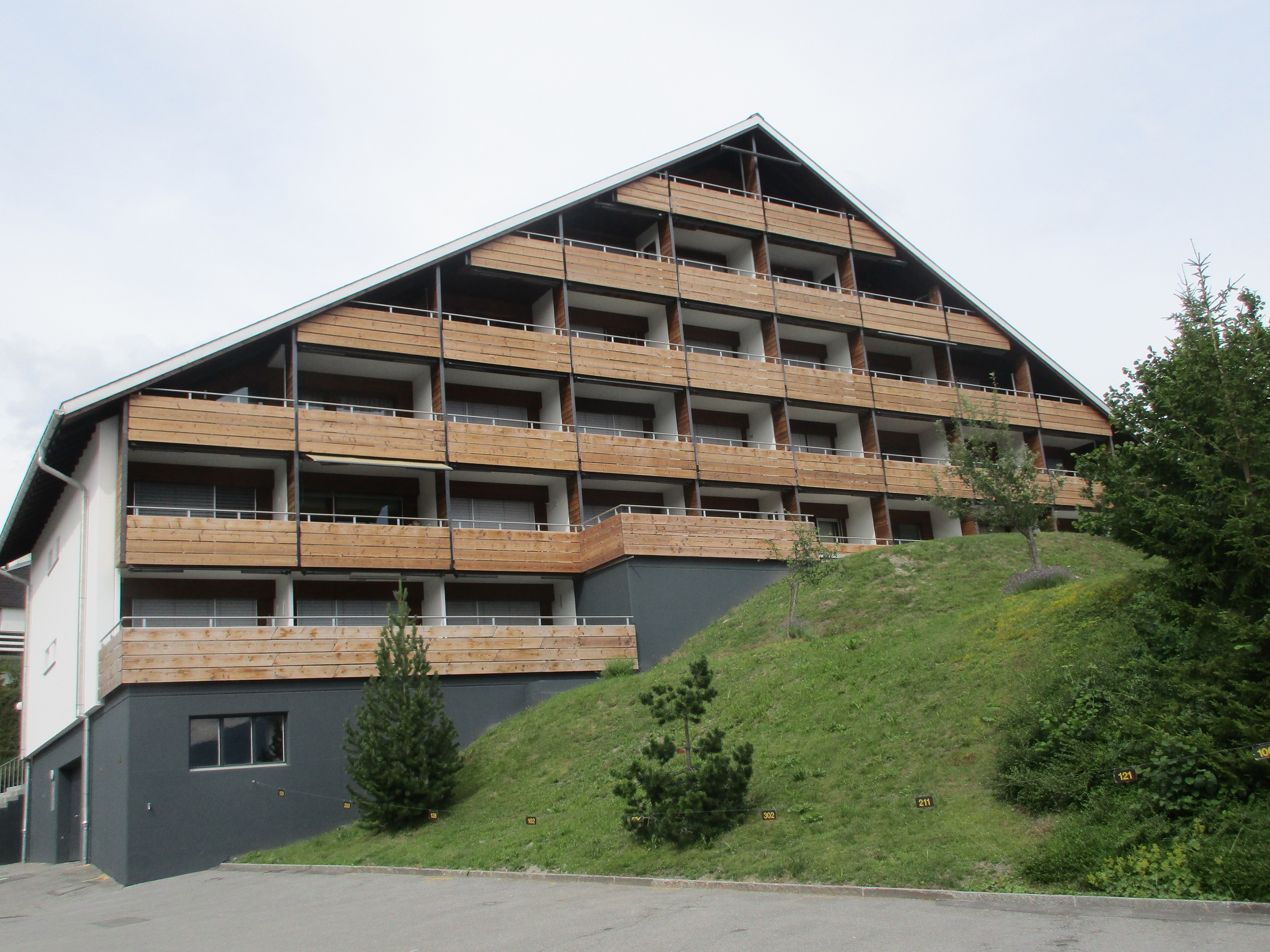 La Prada, (Laax Dorf). 2 Zimmerwohnung Ferienwohnung in der Schweiz