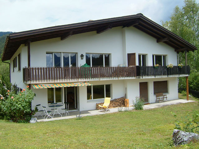 Surrieven / Zwicker, (Laax Dorf). 3.5 Zimmerwohnun Ferienwohnung in der Schweiz