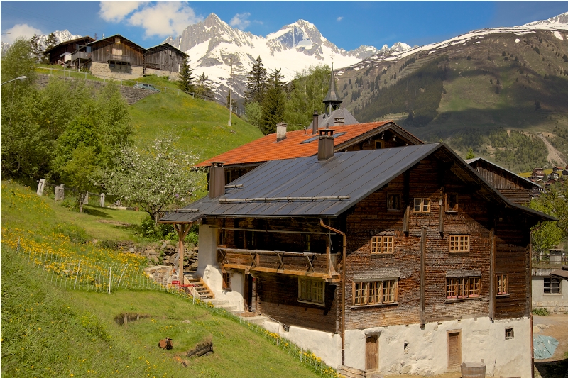 Alpenlodge Tgèsa Surrein Giassa10, (Sedrun/ Ferienwohnung in der Schweiz