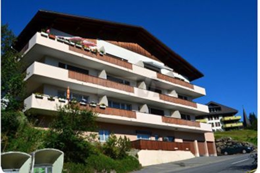 Haus Alvier (CharmingStay). 4.5 Zimmerwohnung mit  Ferienwohnung in der Schweiz