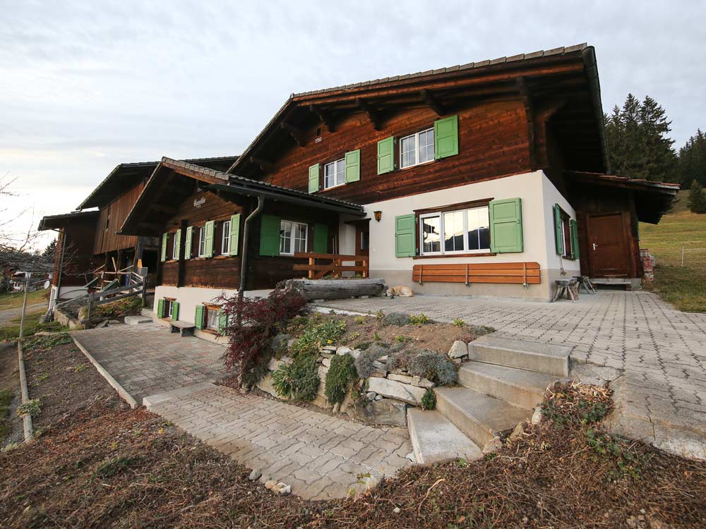 Chalet Raggälia, (Pany).  Ferienhaus in der Schweiz
