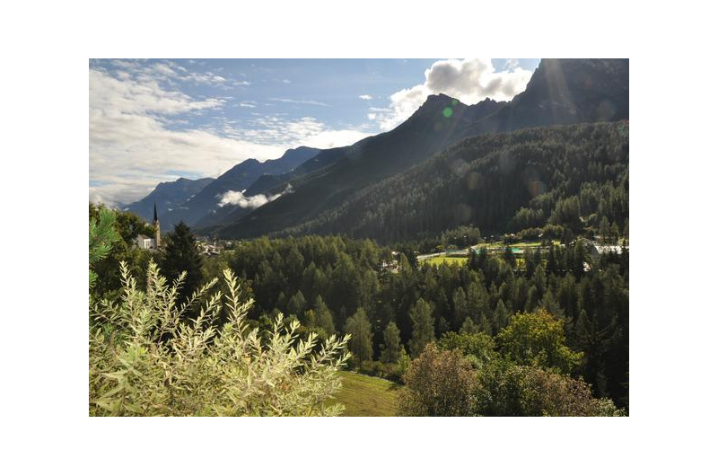 Panoramablick auf die Unterengadiner Dolomiten