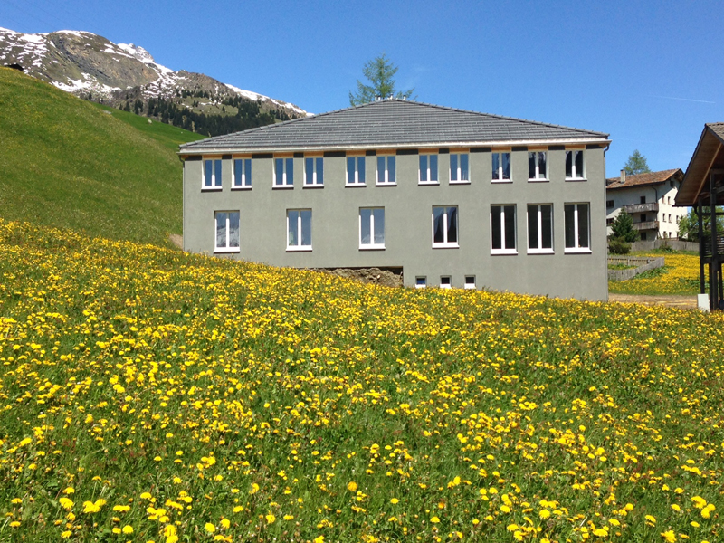 Ferienhaus Isla, (Nufenen).  Ferienwohnung in der Schweiz