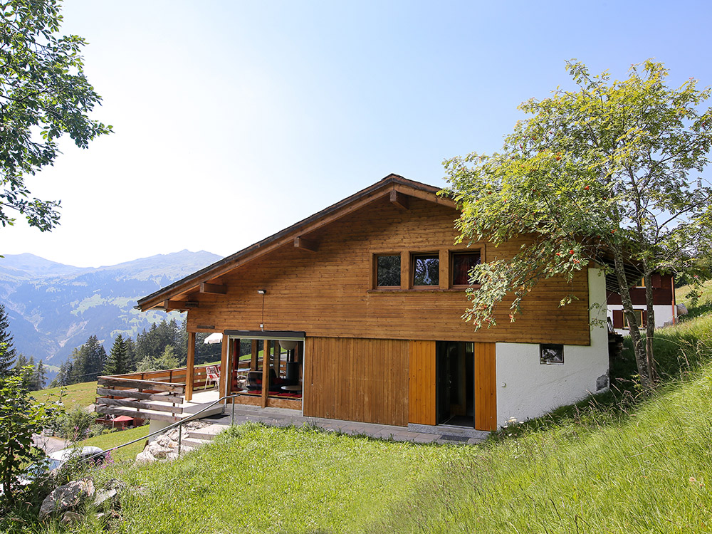 Ferienhaus Bim Waldji, (Pany).  Ferienhaus in der Schweiz