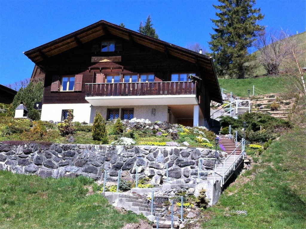 HasliRent, Dornen, (Hasliberg Goldern). 5.5 Zimmer Ferienwohnung in der Schweiz