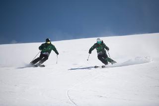 Détenteur du copyright: &copy; Alpine Ski School
